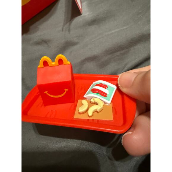 McDonald's Fries and Apple‎ Slices on Tray 2025 #18 Toy Kids Red and Yellow - Picture 2 of 4